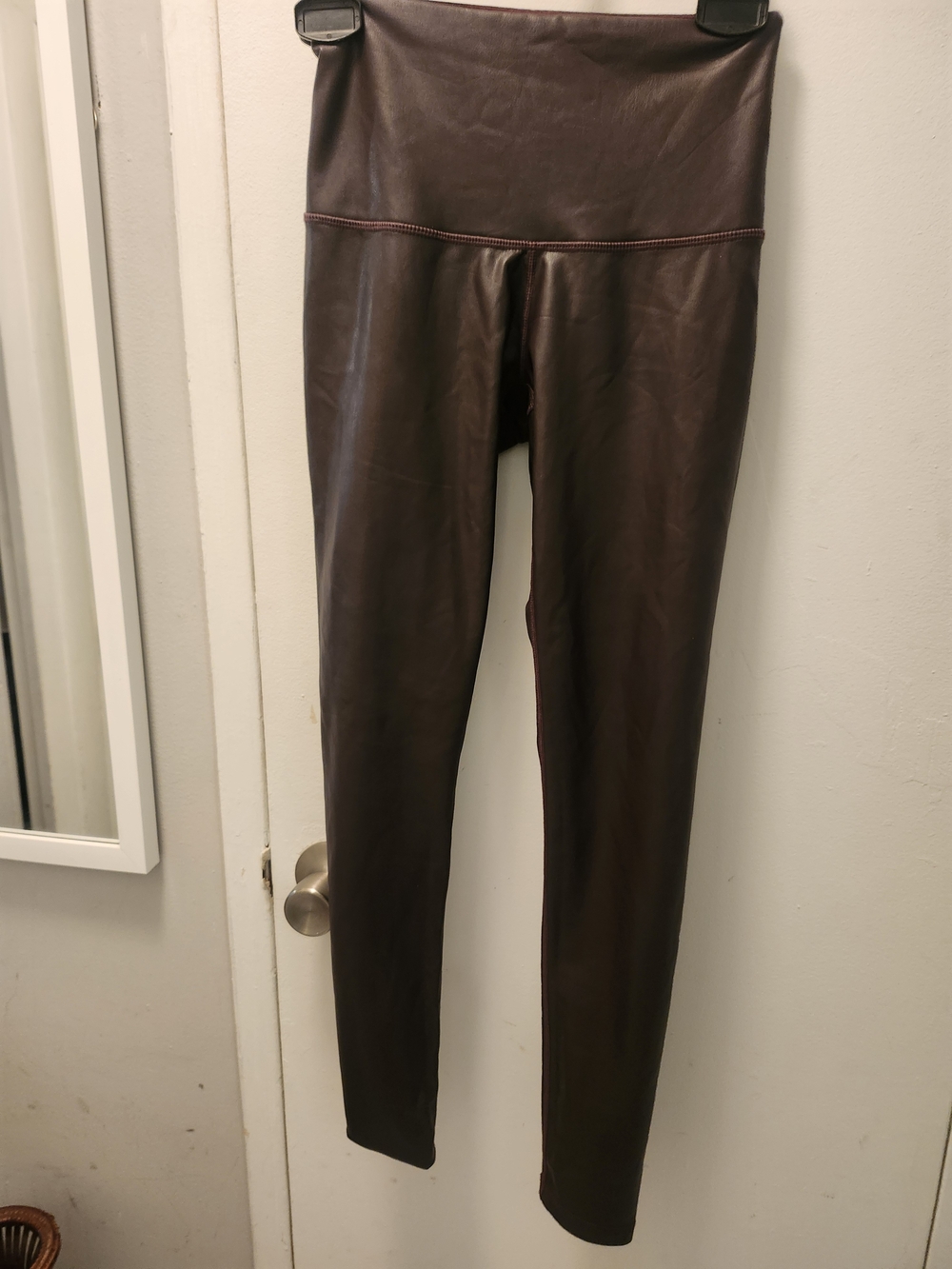 Joe Fresh Burgundy Active Leggings